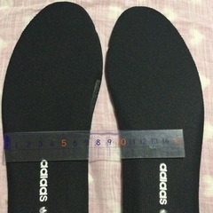 ◆靴の中敷き◆ adidas  代理出品の画像