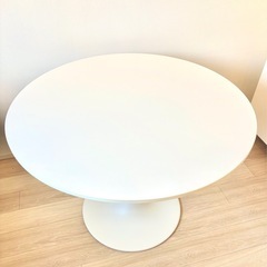 【状態◎】IKEAダイニングテーブル の画像