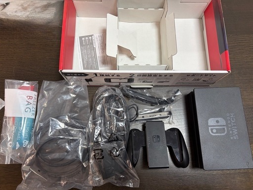 Nintendo Switch グレー 本体一式（2019年モデル）おまけ付