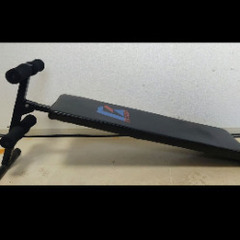 腹筋マシン トレーニングベンチの画像