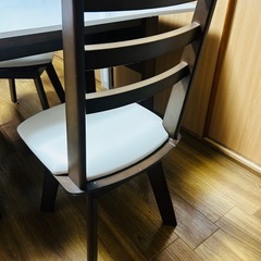 ダイニングテーブルセットの画像