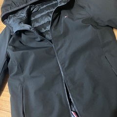 TOMMY HILFIGER ジャケット　ブラックの画像