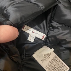 TOMMY HILFIGER ジャケット　ブラックの画像