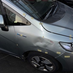 フィットハイブリッド　事故現状　の画像