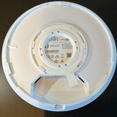 Ubiquiti UAP-AC-PROの画像