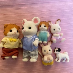 シルバニアファミリー家、人形、家具、小物セット　　　の画像