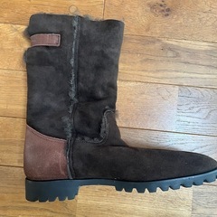 【美品】AGOSTO ブーツの画像