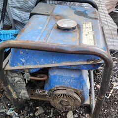 【現状渡し】5,000円🌟YAMAHA 発電機 EF2200🌟動作不明 部品取りにの画像