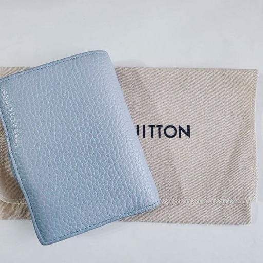 LOUIS VUITTON ライトブルー 二つ折り財布正規品保証2674
