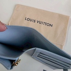 LOUIS VUITTON ライトブルー 二つ折り財布正規品保証2674の画像