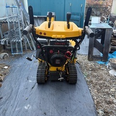 ハイガー製　除雪機の画像