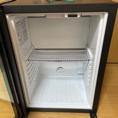 【中野区新井】2020年製 27L 冷蔵庫　DOMESTICの画像