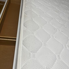 シングルベッドの画像