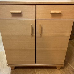 木製キッチンシェルフの画像