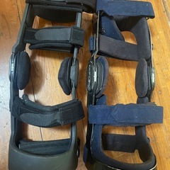 右足膝用関節装具の画像