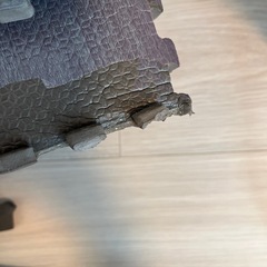 ニトリ 木目ジョイントマット 17枚 2帖分 45×45cm ダークブラウン　ふち付きDBR の画像