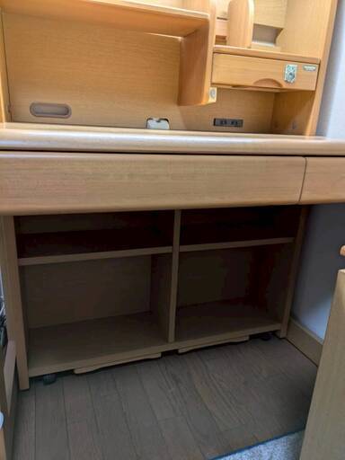 差し上げます】学習机ヒカリサンデスク (nomay) 浦安のテーブル《学習