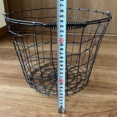 カゴの画像