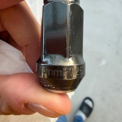 車　タイヤナット　　12ミリ　P1.25 20本の画像