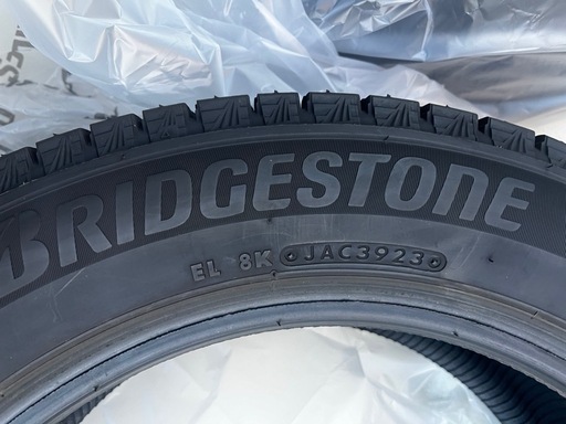 205/55R16ブリヂストンスタッドレス　