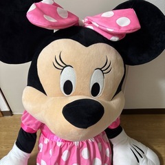 ミニーマウスぬいぐるみの画像