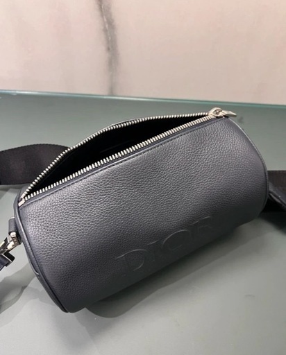 Dior Rollerメッセンジャーバッグ ネイビー