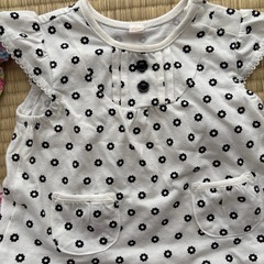 ベビー洋服　70〜80サイズ　2セット　セパレートタイプ保育園着などにおすすめの画像