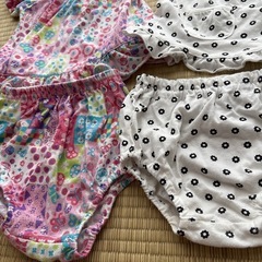 ベビー洋服　70〜80サイズ　2セット　セパレートタイプ保育園着などにおすすめの画像