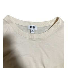 UNIQLO ニット 長袖 オフホワイト 白 XLの画像