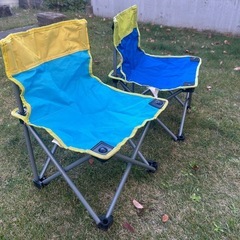 アウトドア　折りたたみチェアの画像