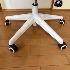 オフィスチェア　中古　在宅勤務用の画像