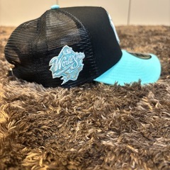 ✨【新品未使用品】✨🩵TiffanyカラーのNEWERAキャップ🩵の画像