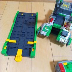 ハイパーレンジャー⭐️トミカの画像