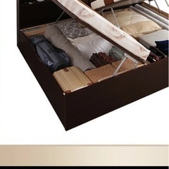 セミダブルベッドフレームの画像