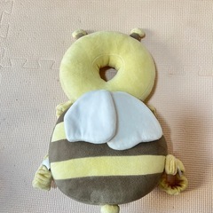 ごっつんガード　ヘッドガード　クッションはちさん　ハチさん　ごっつん防止　リュック　オールシーズン用の画像