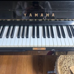 アップライトピアノの画像