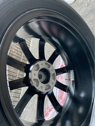 新品未使用。スタッドレスタイヤ➕ホイール　215/60  Ｒ17　 