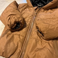 男の子ジャンパーの画像