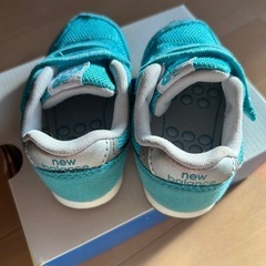 ニューバランス ベビーシューズの画像