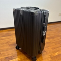 【美品】スーツケース・65L・黒・1回のみ使用 の画像