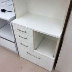 【ジャングルジャングル和歌山店】【Wa3427】食器棚リユースショップ リサイクルショップ 中古家具 中古家電 中古自転車 古着 冷蔵庫の画像