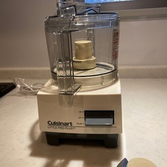 受け渡し者決定済みです。
Cuisinartのフードプロセッサーの画像