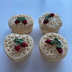 レースの小物入れ4個セットの画像