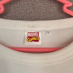 MARVEL トレーナーの画像