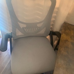デスク&椅子の画像