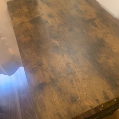 デスク&椅子の画像