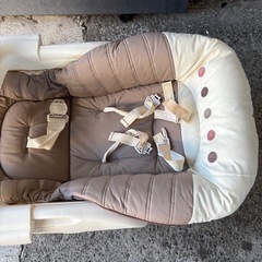 決まりました電動ベビーベッドの画像