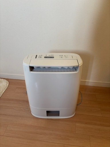 衣類乾燥除湿機 2019年F-YZS60 (ななな) 成田の生活家電《乾燥機》の