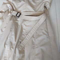 トレンチコート　ベージュの画像