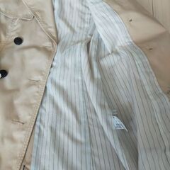 トレンチコート　ベージュの画像